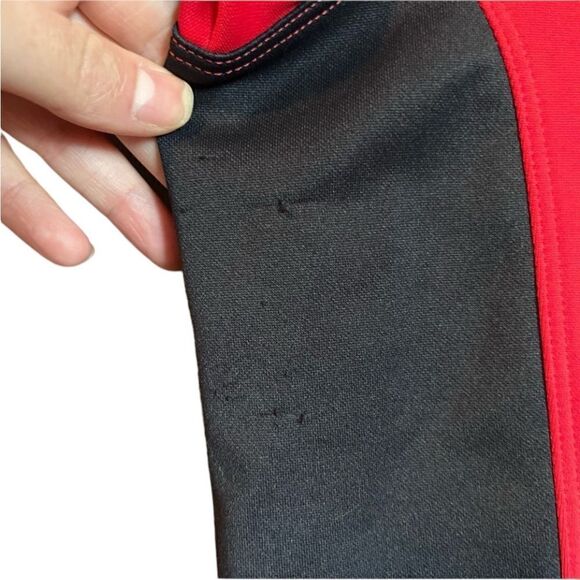 3 for $30! Pearl Izumi red bike top - Picture 10 of 11